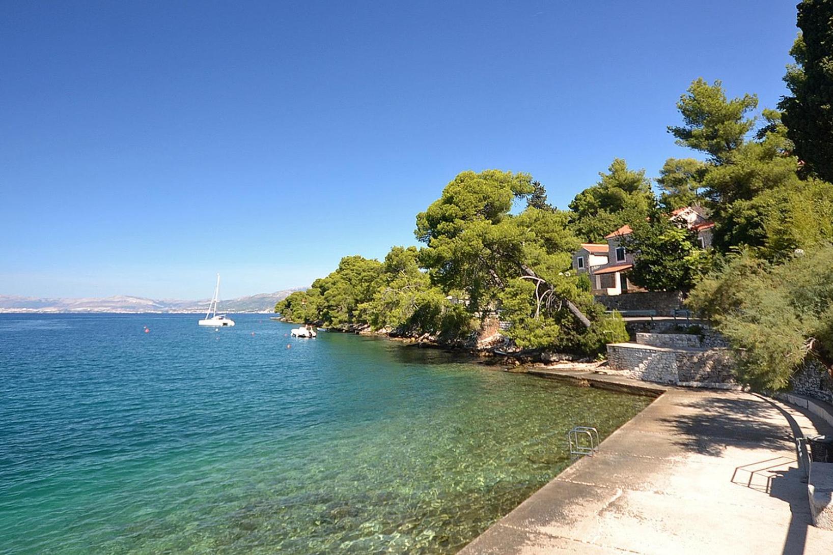 Apartments By The Sea Splitska, Brac - 2923 Postira Buitenkant foto